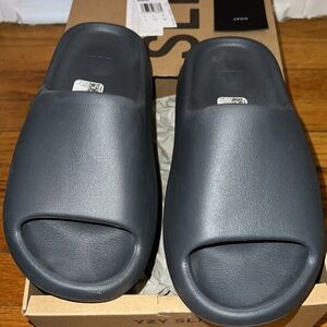 Yeezy Slides